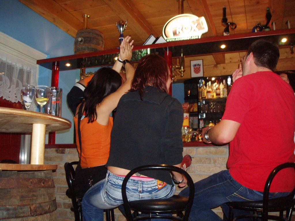 201_20061028 233224.JPG