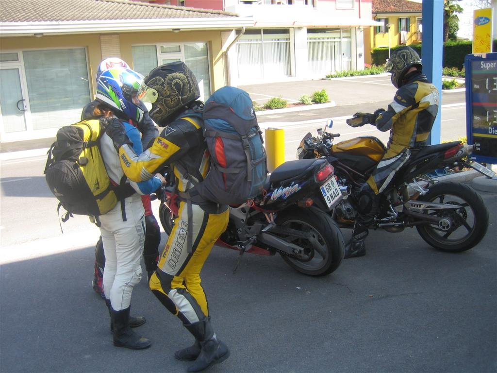 2008-Mai-03 -  [10-15-11] - .jpg