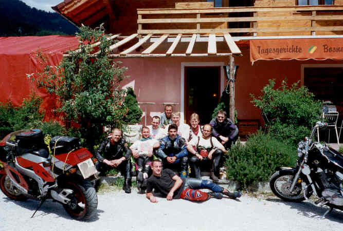 lig99-01.jpg (47397 Byte)