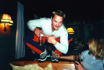 2000-078_Haus_kl.jpg (16531 Byte)