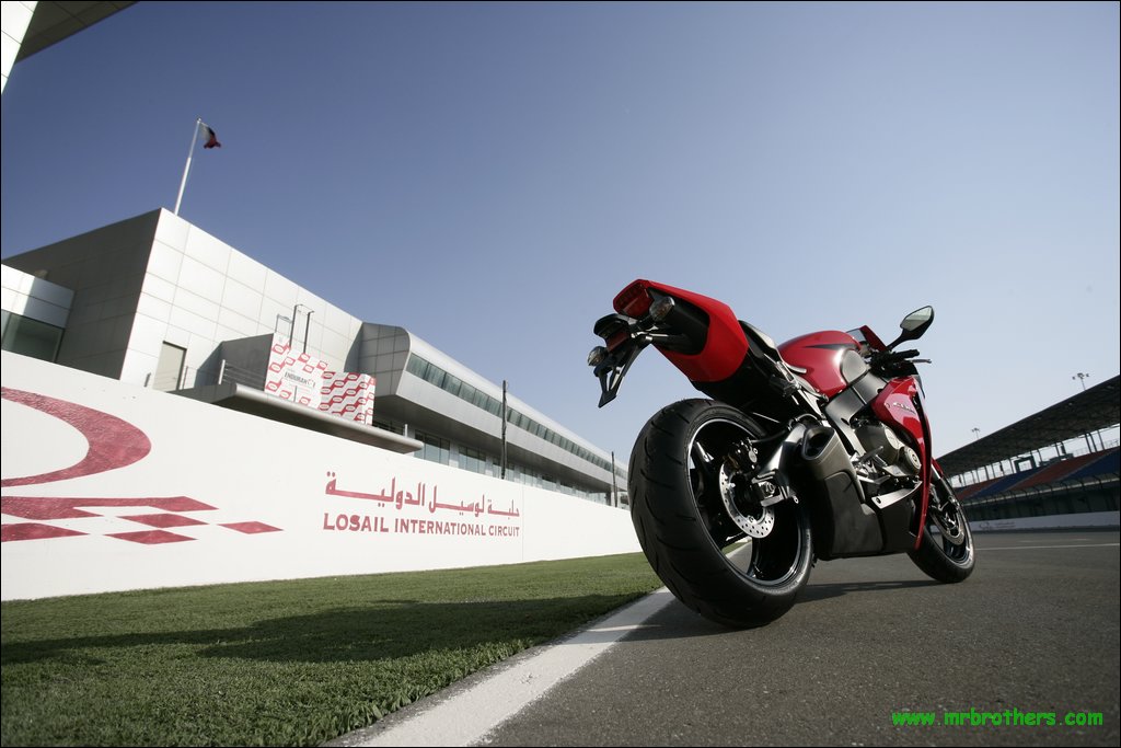 CBR1000RRym08_039.JPG