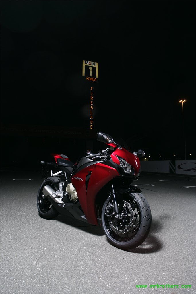 CBR1000RRym08_083.JPG